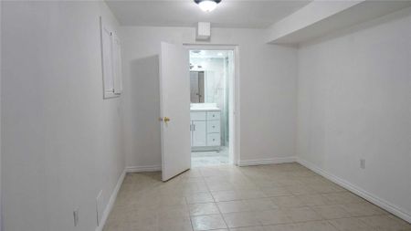 For Lease - 1881 Fairport Road Unit# Bsmt, Pickering, Ontario - Photo 5