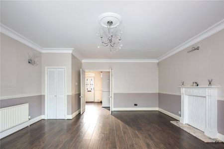 Sylvan Road, E11 - Photo 2