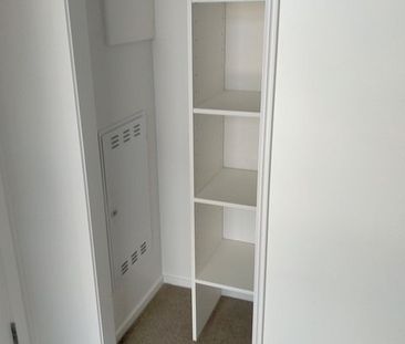 As new, Designer 2 x bedroom apartment - Photo 1