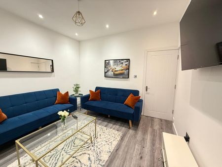 4 Bed Terraced House, Greasbro Road, S9 - Photo 4