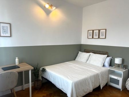 Calle de Alfredo Marqueríe, Madrid, Community of Madrid 28034 - Photo 3