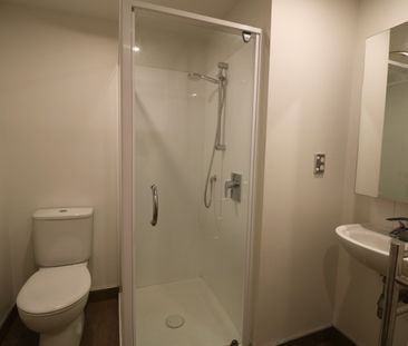 Soho Central Living! - Photo 6