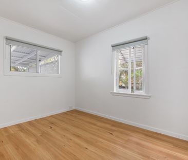 11 Argyle Street, Red Hill QLD 4059 - House For Rent | Domain - Photo 6