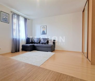 Kawalerka z balkonem i miejscem garażowym w Ususie - Photo 1