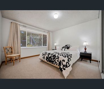 Stylish & Low-Maintenance Living - Photo 3