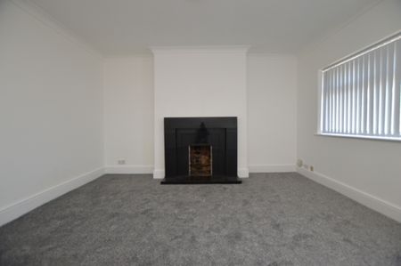 3 Bedroom End of Terrace - Photo 5