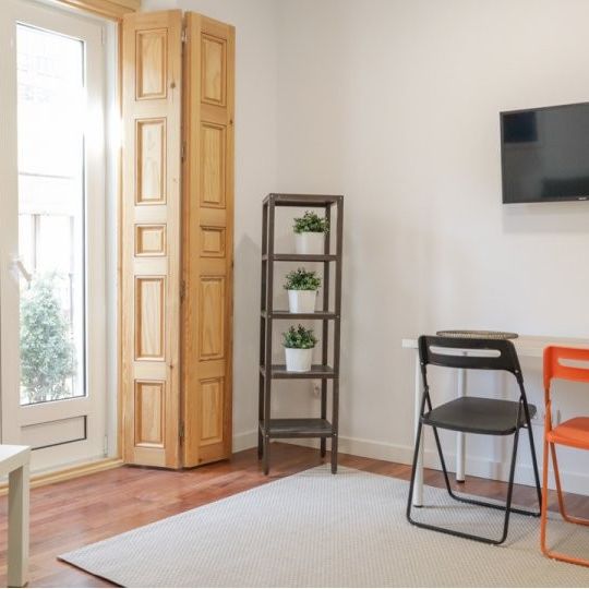 madrid, Community of Madrid 28012 - Photo 1