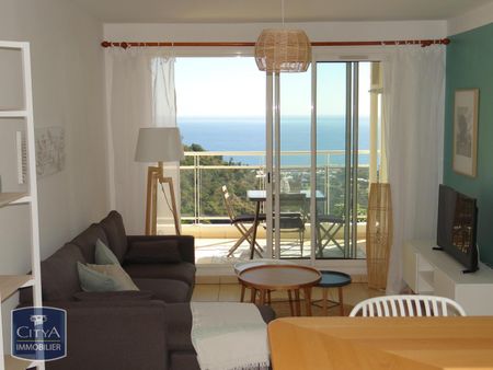 Location Appartement 2 pièces 41m² ST DENIS 97400 - Photo 2