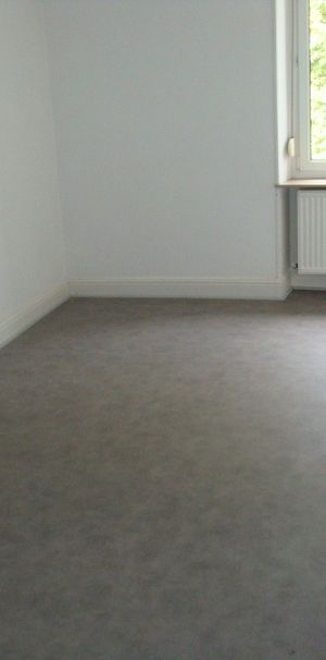 APPARTEMENT - 95 m2 - 4 pièces rue pauline à SARREGUEMINES 57200 - Photo 1