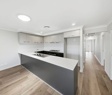 Stunning Four Bedroom Home - Ducted Air-Con, Alfresco, Picturesque ... - Photo 5