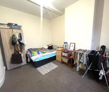 5 bedroom terraced house to rent - Photo 3