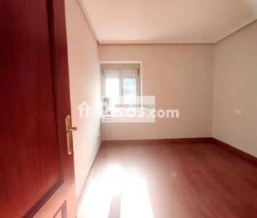 Piso en alquiler en Oviedo - Foto 2