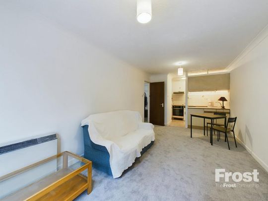1 bedroom apartment to rent - Photo 1