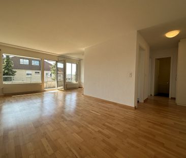 Wohnen mit viel Licht und gemütlichem Ambiente in Lyss - Foto 1