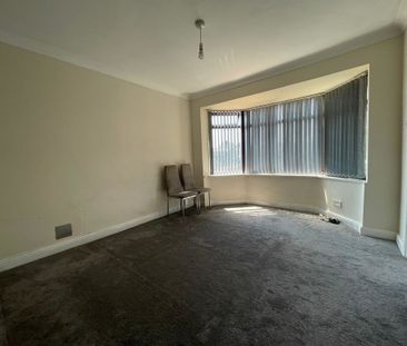 1 Bedroom For Rent - Photo 2