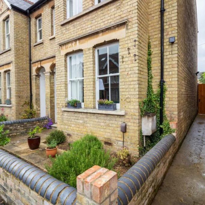 A Fine Houseshare for Rent in Oxford - Photo 1