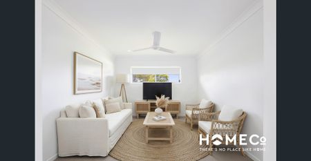 Modern low set pet friendly home - Photo 2