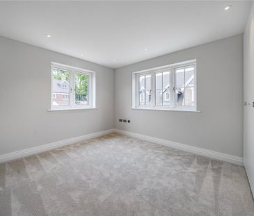 3 bedroom semi-detached house to rent - Photo 4