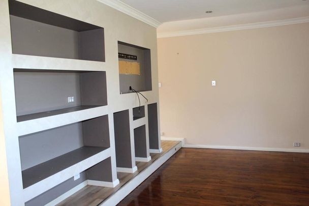 Quiet Surrounds - Photo 1