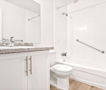 Hunter’s Point Townhomes - Townhouse (3 bedroom) - Photo 3