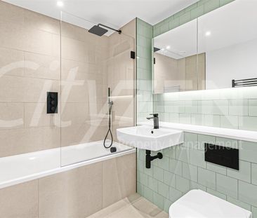 37 Clarendon Road, Watford - Photo 5