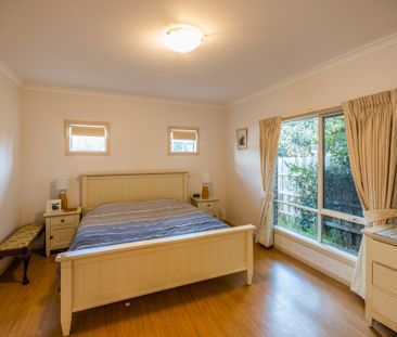 2/28 Golflinks Avenue, Oakleigh VIC 3166 - House For Rent | Domain - Photo 3