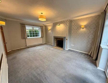 4 Bedroom Detached To Let - Photo 3