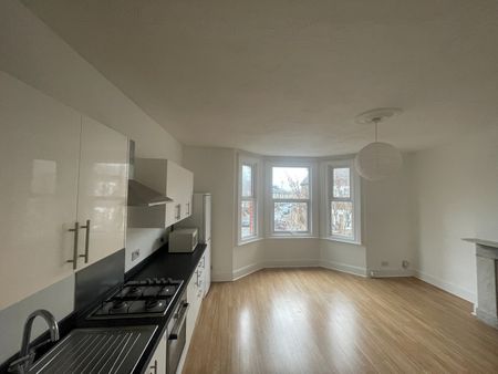 1 Bed Flat, Oakfield Road, CR0 - Photo 3