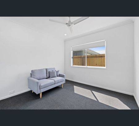 2/116 Pierro Place, Logan Reserve, Qld 4133 - Photo 4