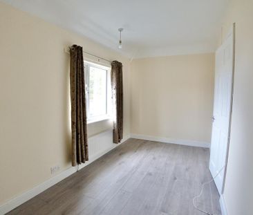 2 bedroom semi-detached house to rent - Photo 2