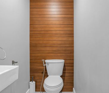 For Lease - 22 Harvey Street, Hamilton, Ontario - Photo 3