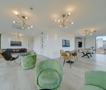 Studio to rent - Photo 1