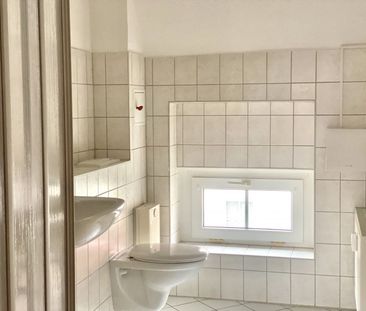 Freiraum mit Weitblick: 2-Zimmerwohnung in beliebter Lage mit Balkon - Photo 2