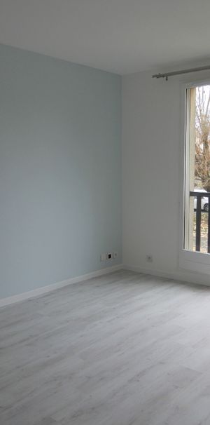 Location appartement 1 pièce, 25.60m², Mennecy - Photo 1
