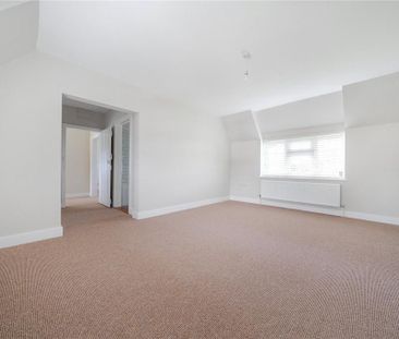 4 bedroom detached house to rent - Photo 5