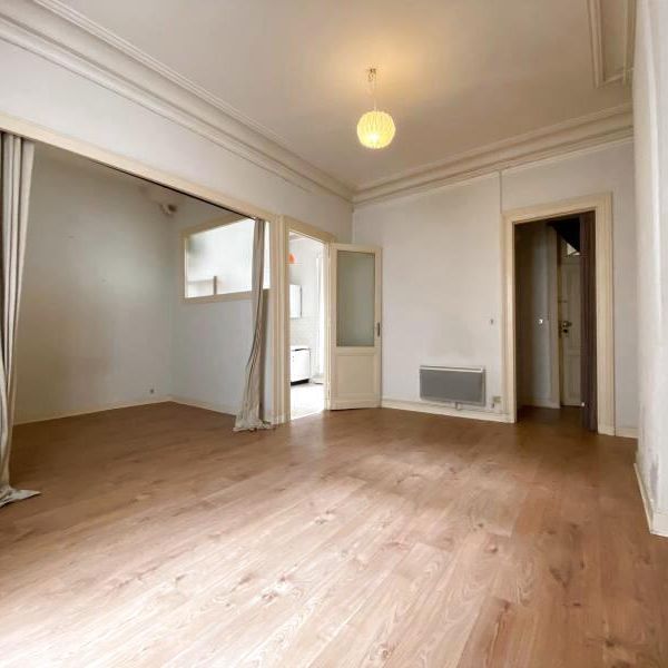 Location Appartement 2 pièces 39m² BORDEAUX 33000 - Photo 1
