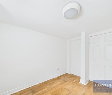 1 bedroom Flat To Let - Photo 4