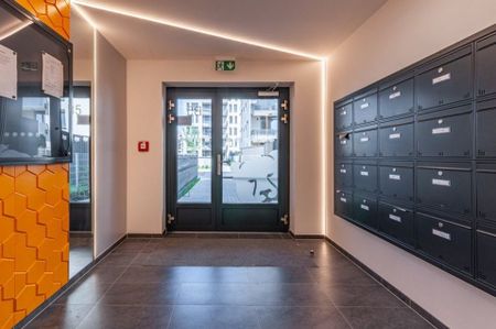 Apartment for rent, 1+KK - Studio, 38m - Фото 2