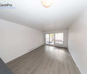 2300 2e avenue - Photo 2