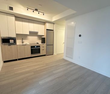 For Lease - 1007 The Queensway N/A Unit# 823, Toronto, Ontario - Photo 4