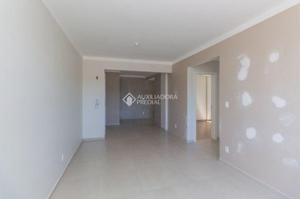 Apartamento com 2 quartos e 71m² para alugar em Jardim do Salso, Porto Alegre. - Photo 1