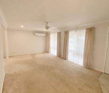 Beautifully Presented Family Home - Photo 3