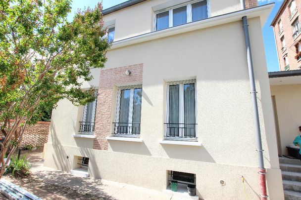 COURBEVOIE GARE MAISON DE 6/7 PIECES de 150M² LOUÉE MEUBLÉE - Photo 1