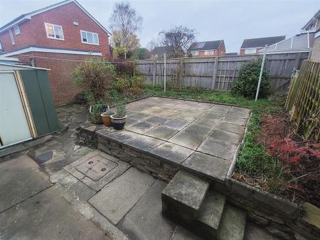 2 bedroom semi-detached house to rent - Photo 5