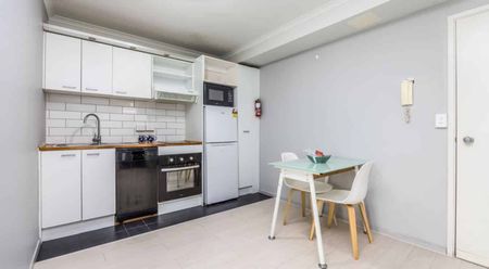 Hustle & Bustle of Auckland CBD - Photo 2