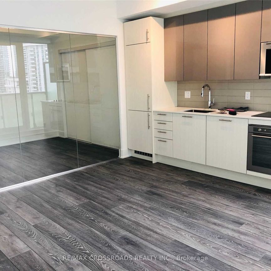 For Lease - 403 Church Street Unit# 1907, Toronto, Ontario - Photo 1