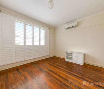 14 Bertram Street, Drouin, Vic 3818 - Photo 3