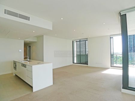 Well-Presented Two-Bedroom Apartment in the Prime 'Era' Building - Photo 2