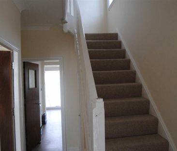 House share to rent - Photo 3