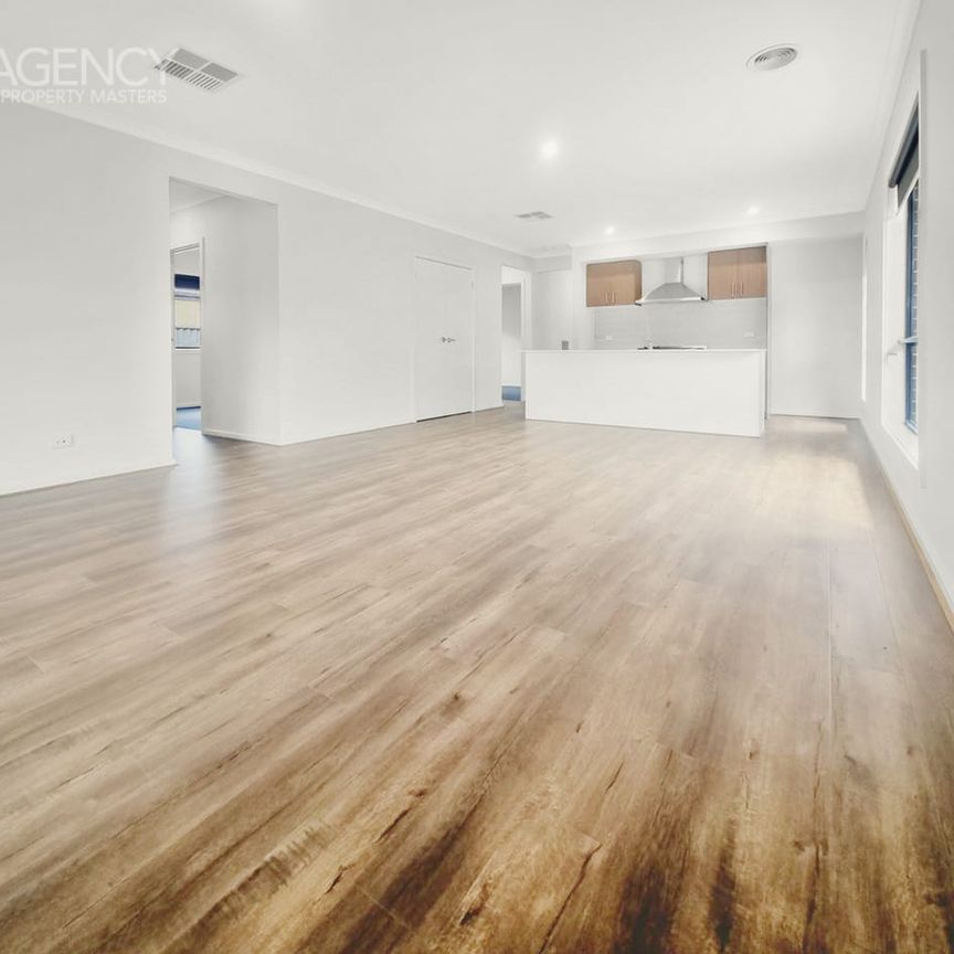 Great Family Home in Primary School Zone in Alfredton!! - Photo 1